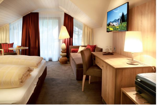 Land-gut-Hotel Schwarzwaldhof (Enzklösterle)